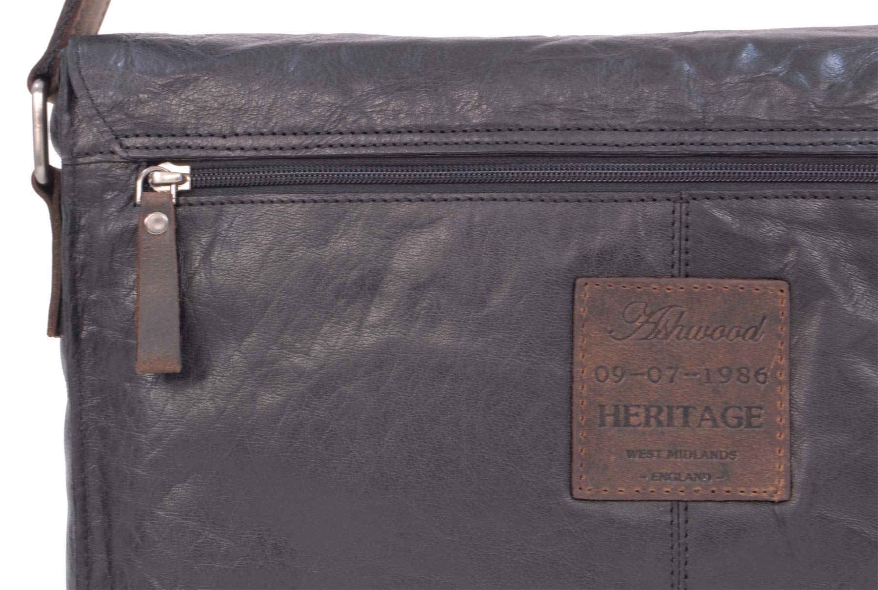 Ashwood Man Bags & Briefcases F-85 borsa messenger nera in pelle vintage