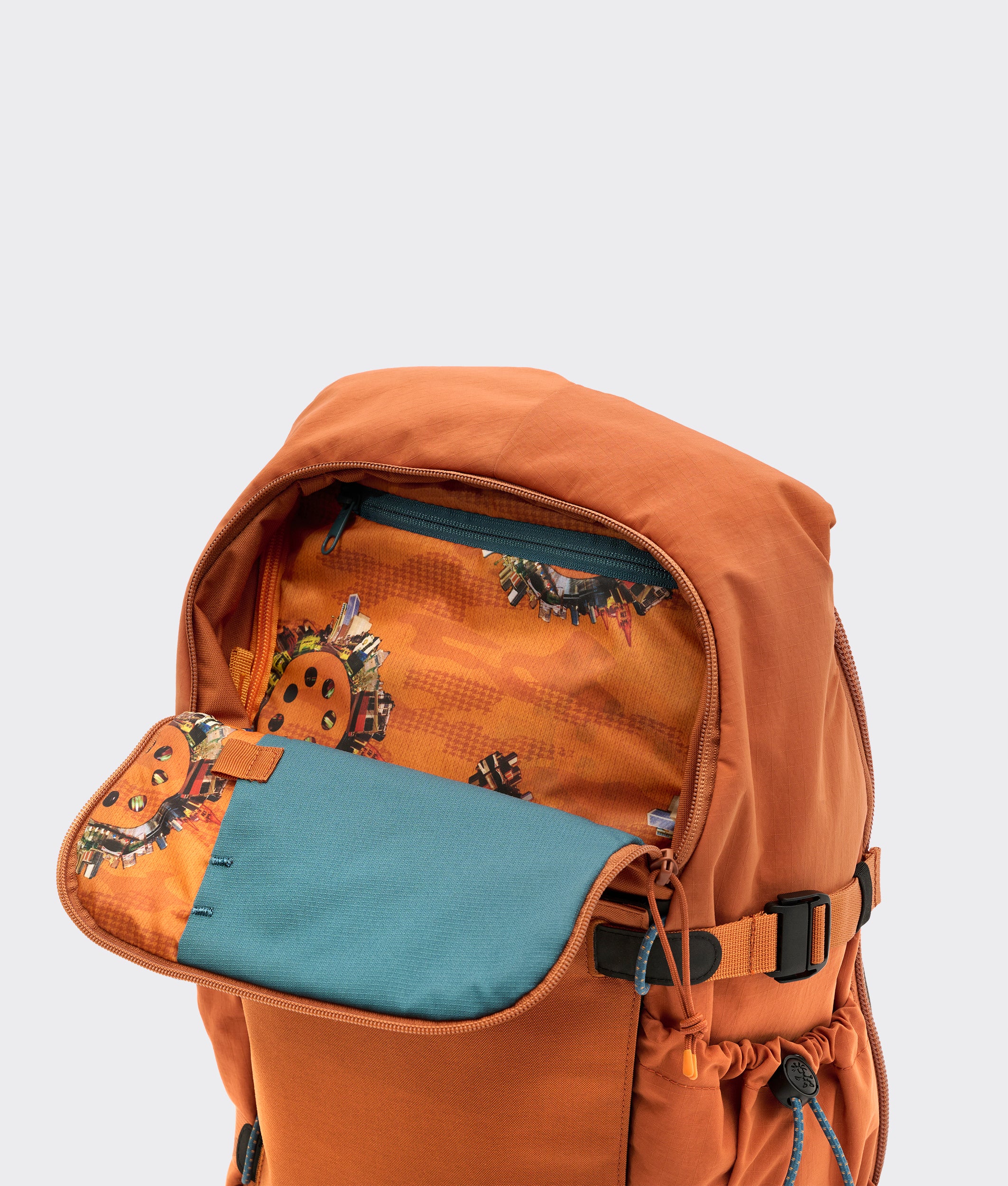 Backpacks and Daypacks City Loop: Crumpler x Morgan Campbell zaino Terracotta collaborazione