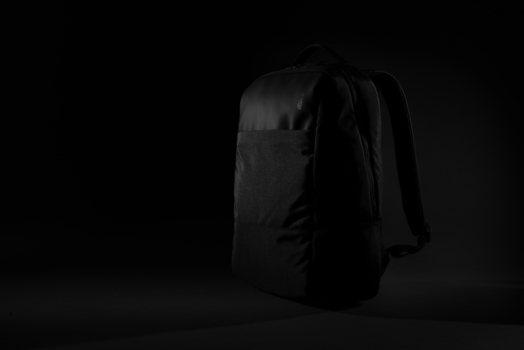 Swiss Peak Zaini zaino porta PC 15,6″ rPET AWARE™ nero riciclato