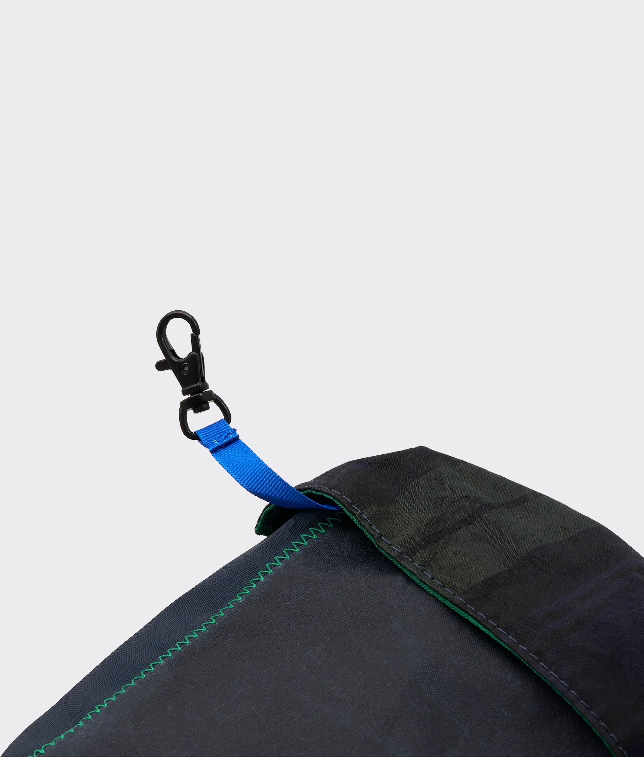 Crumpler Borse a tracolla Goose (Small): The Salvages X Crumpler borsa a tracolla Nightsky