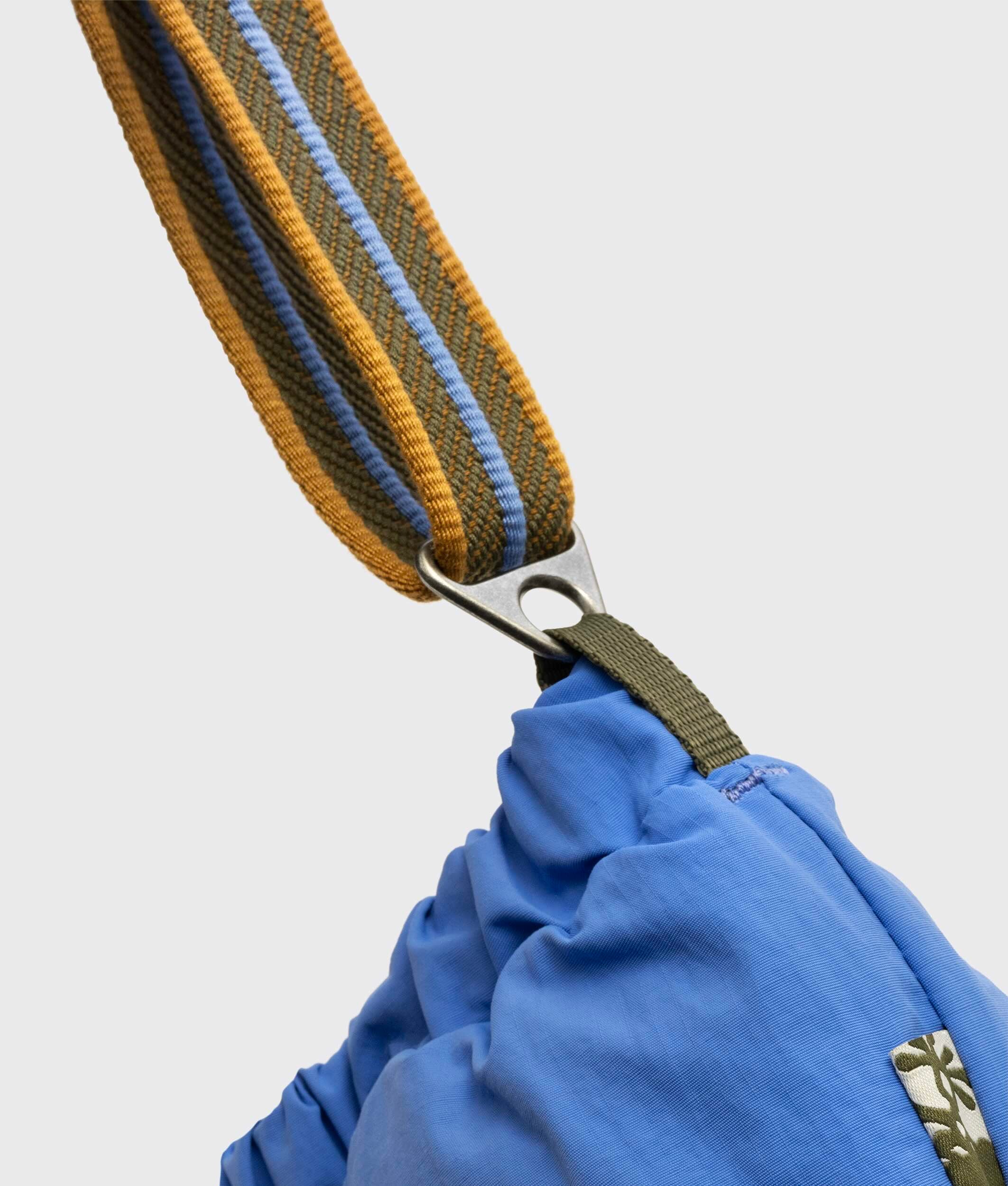 Crumpler X búl: Crossbody borsa Black riciclata