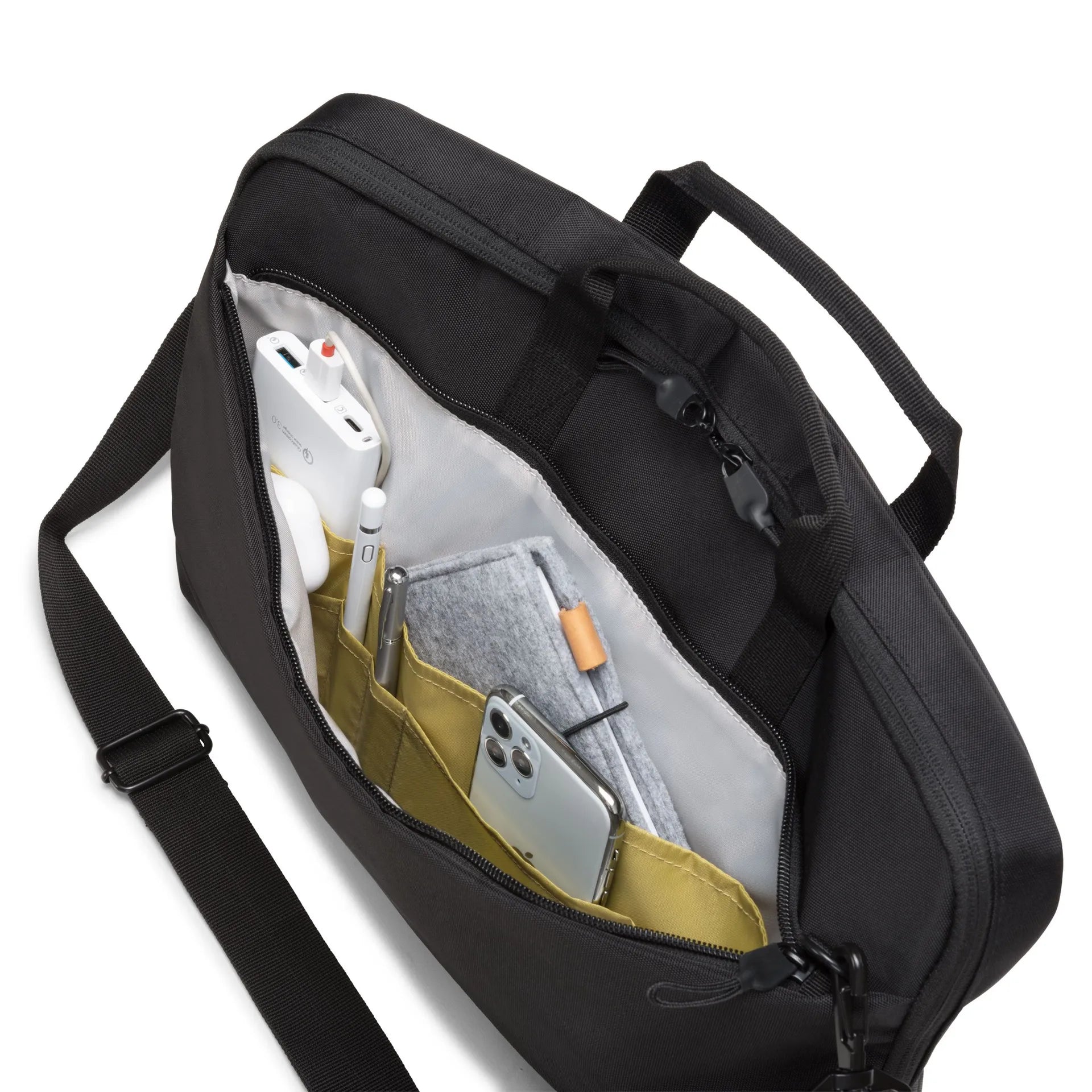 BASE XXO Laptop Bags Eco Slim Case MOTION 12-13.3 borsa per laptop rPET idrorepellente