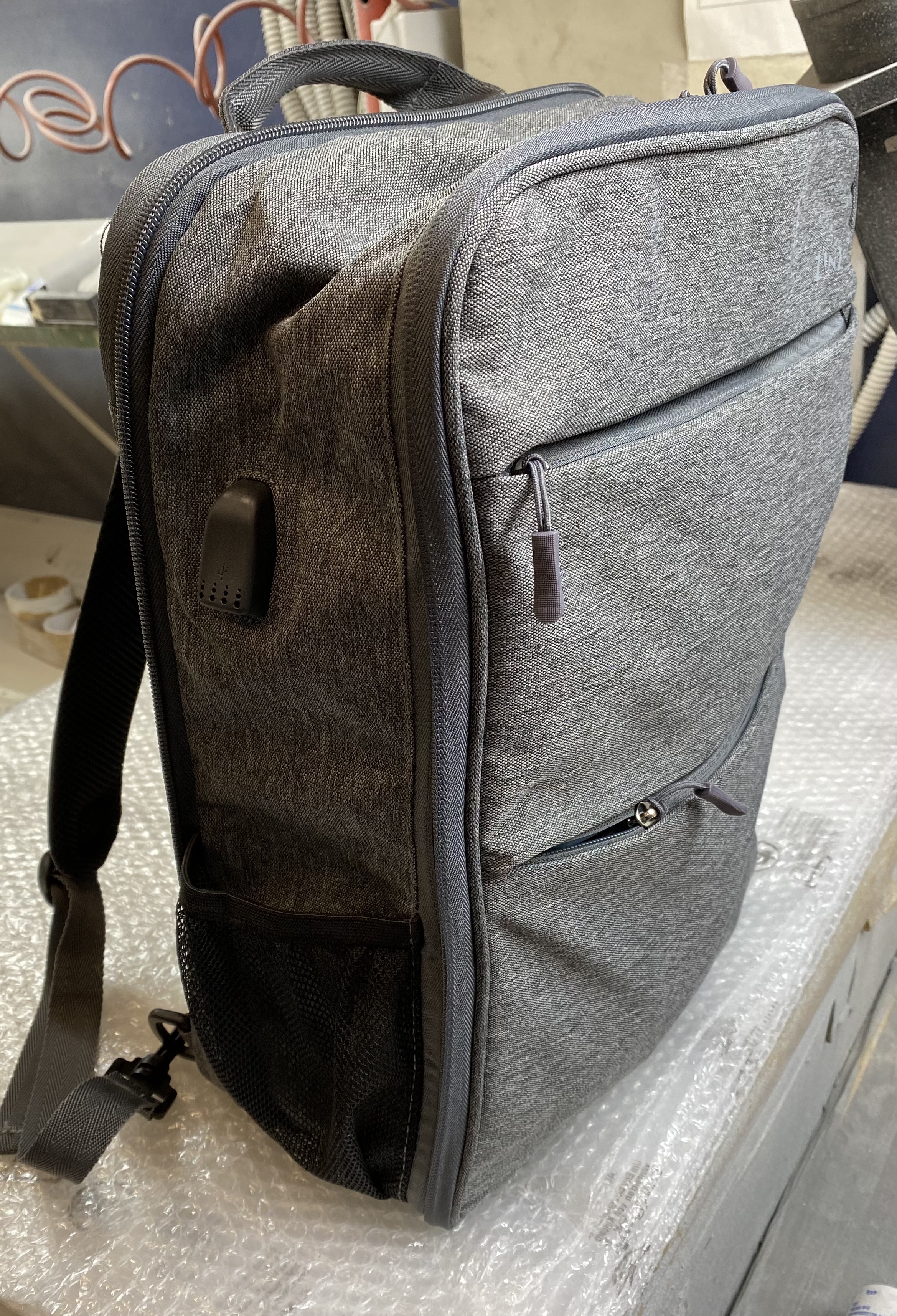 ZINZ Backpacks B05K01 zaino laptop 15–16 pollici espandibile