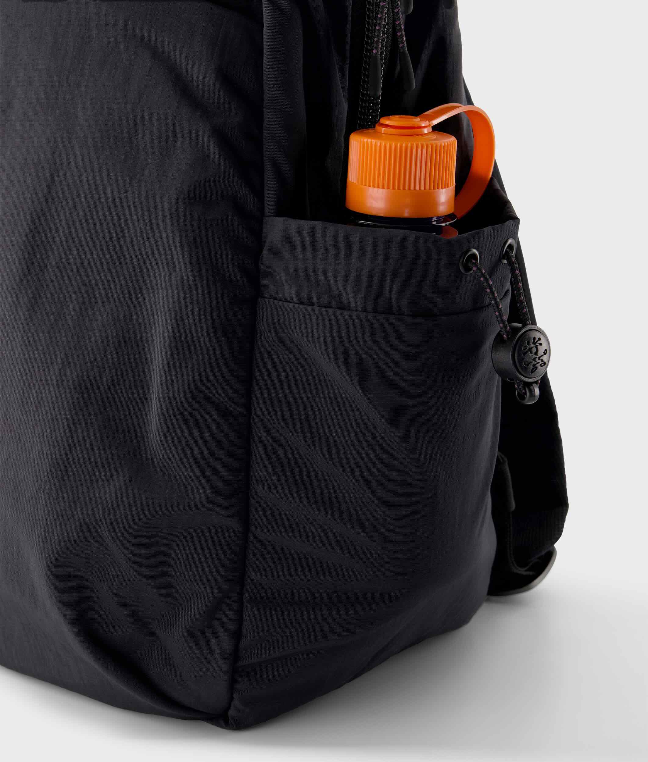 Crumpler Backpacks and Daypacks Froglet zaino convertibile Modal Denim per laptop 16 pollici