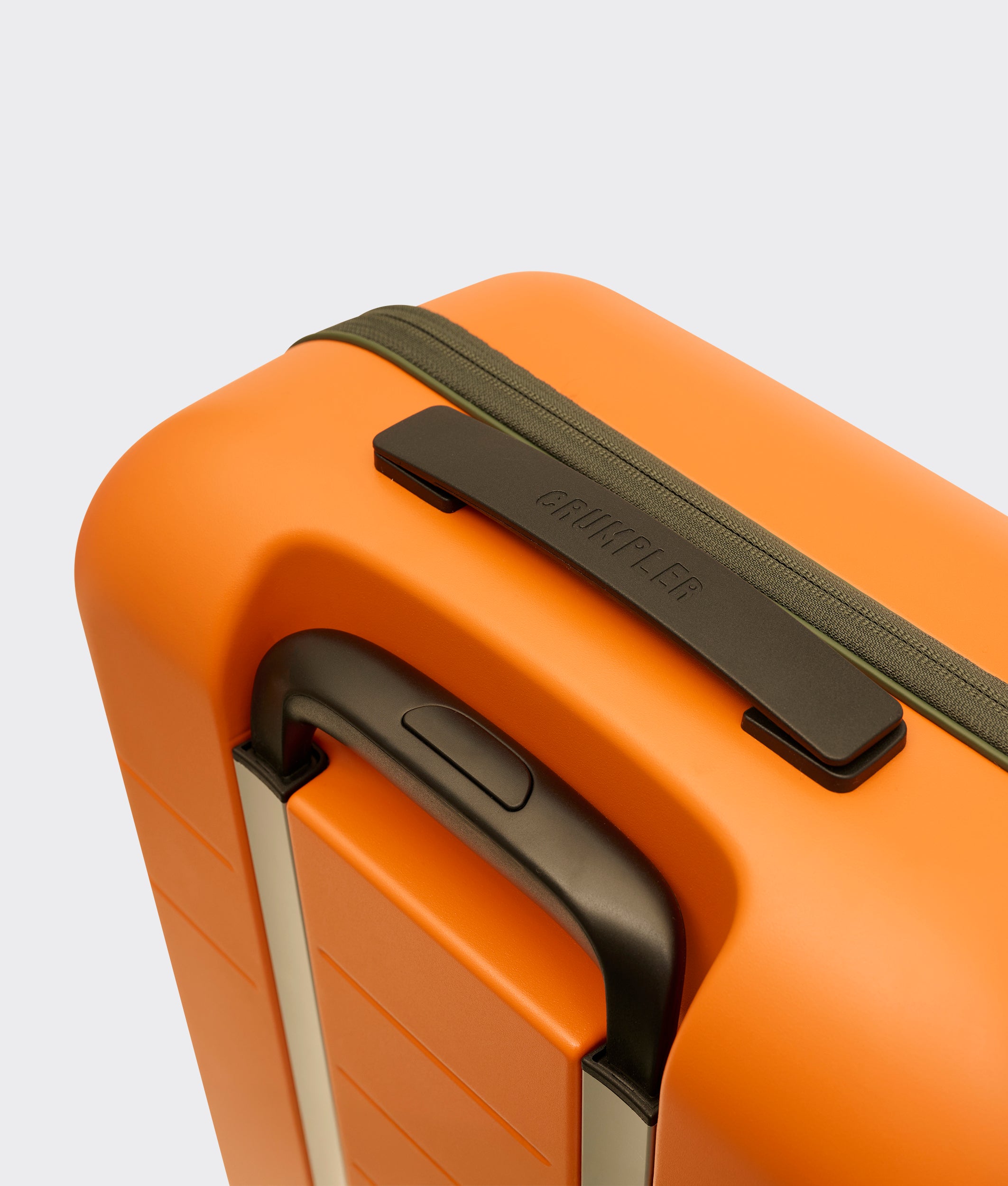 Crumpler Travel Bags, Backpacks & Luggage Macaroon (Carry On) valigia Burnt Orange
