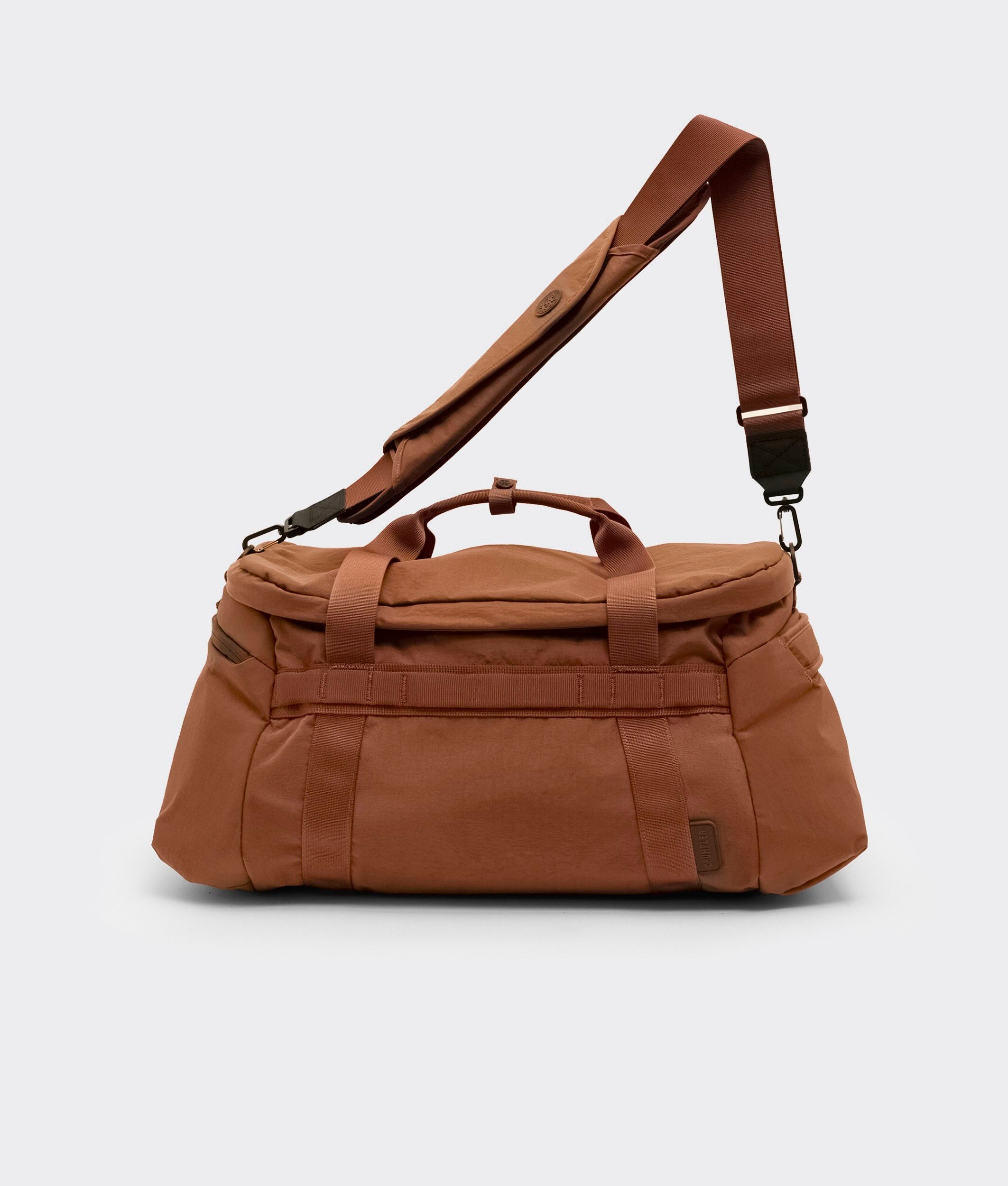 Crumpler Travel Bags, Backpacks & Luggage Scruffle borsone da viaggio Mahogany leggero