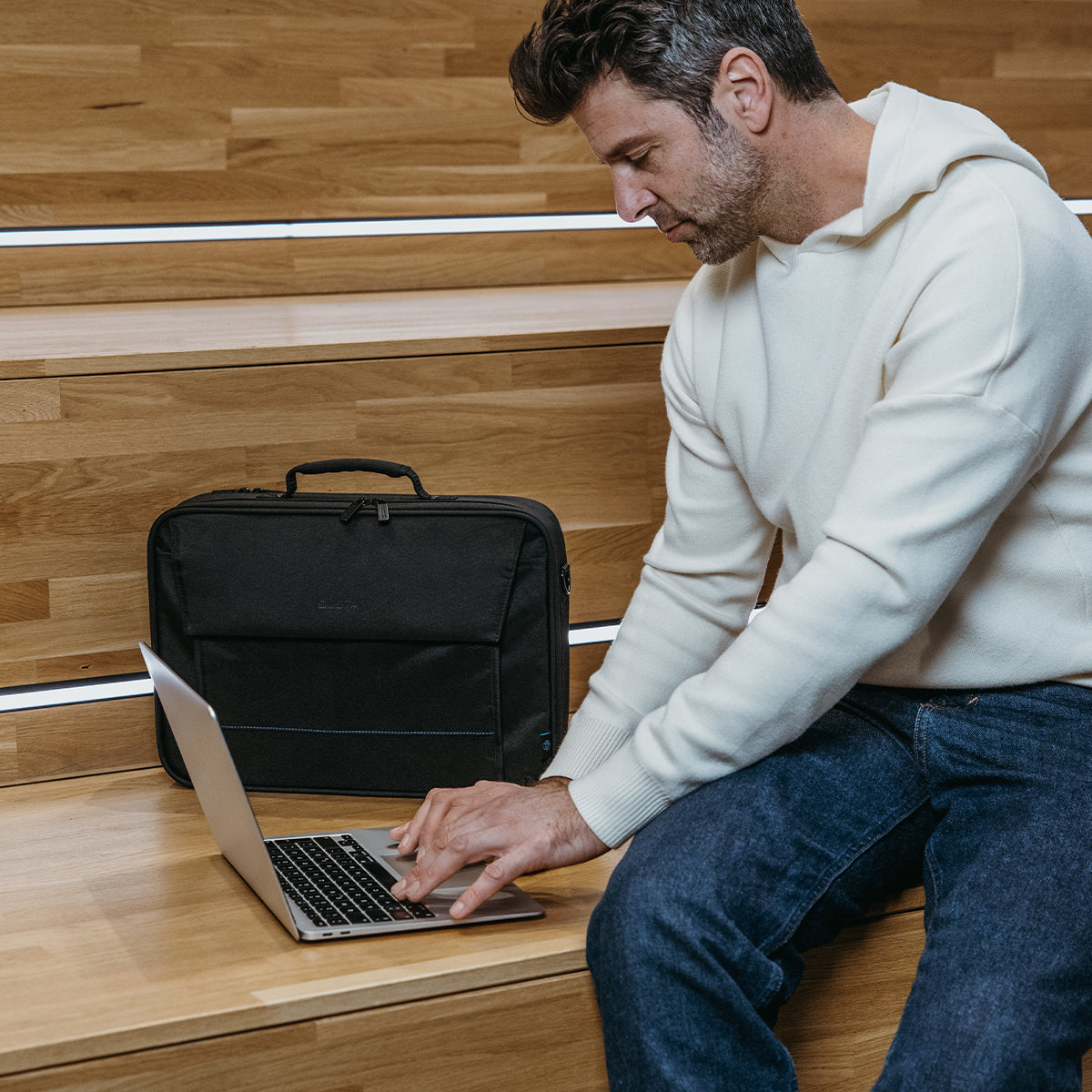 BASE XXO Laptop Bags Multi TWO 14-16 borsa laptop 14-16 pollici in PET riciclato