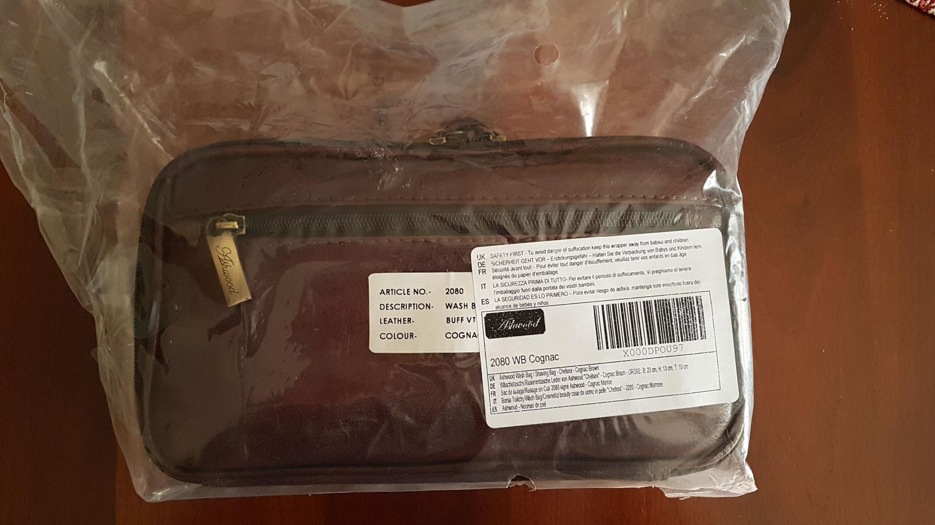 Ashwood Washbags 2080 beauty case marrone in pelle martellata