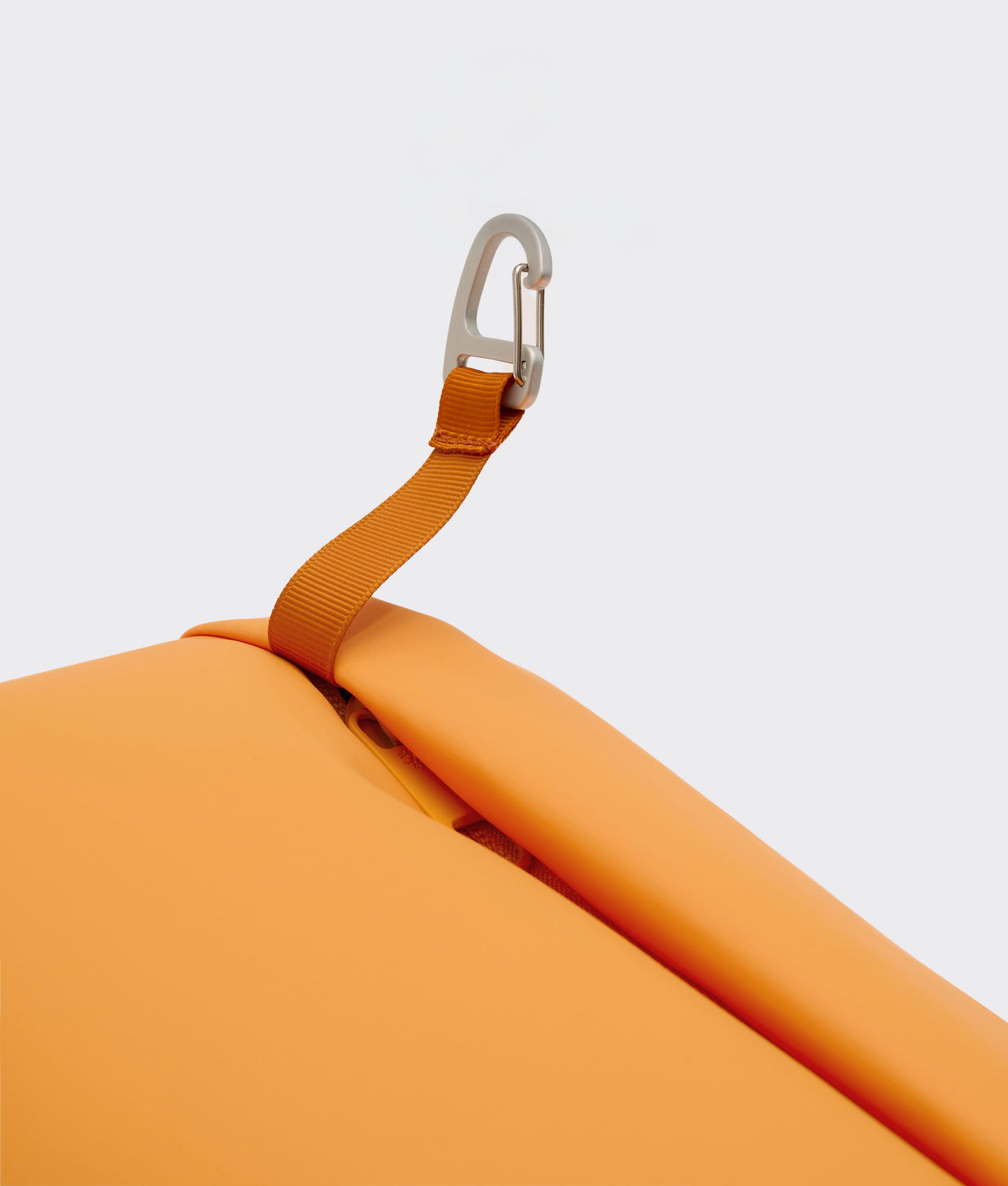 Crumpler Crossbody Bags Grandiose Goose Large borsa a tracolla Tangerine con zip YKK