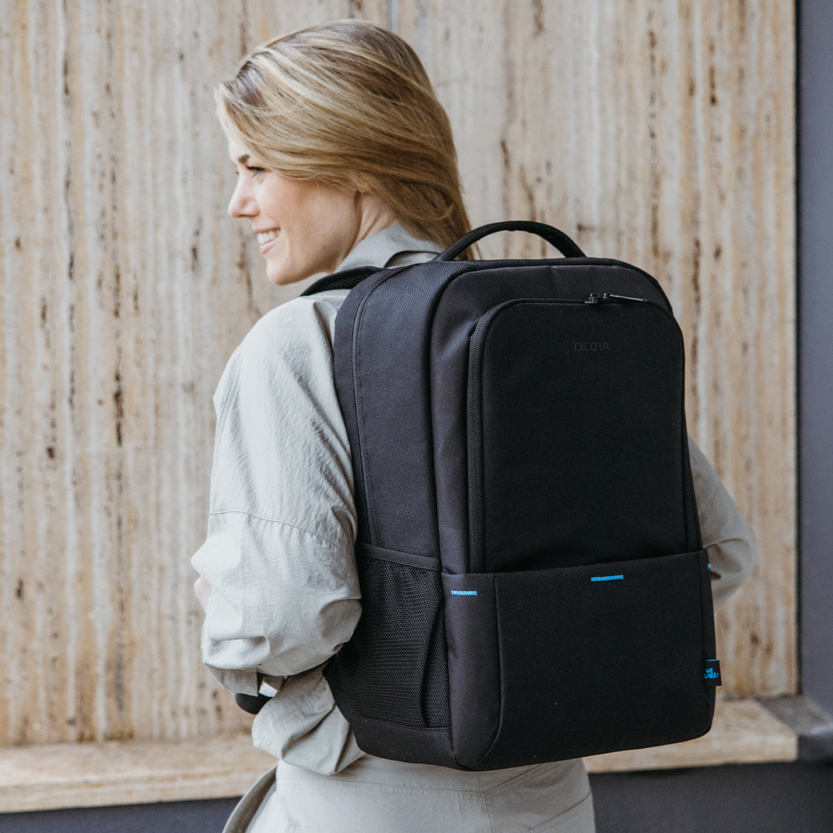 BASE XXO Backpacks TWO 15-17.3 zaino laptop nero