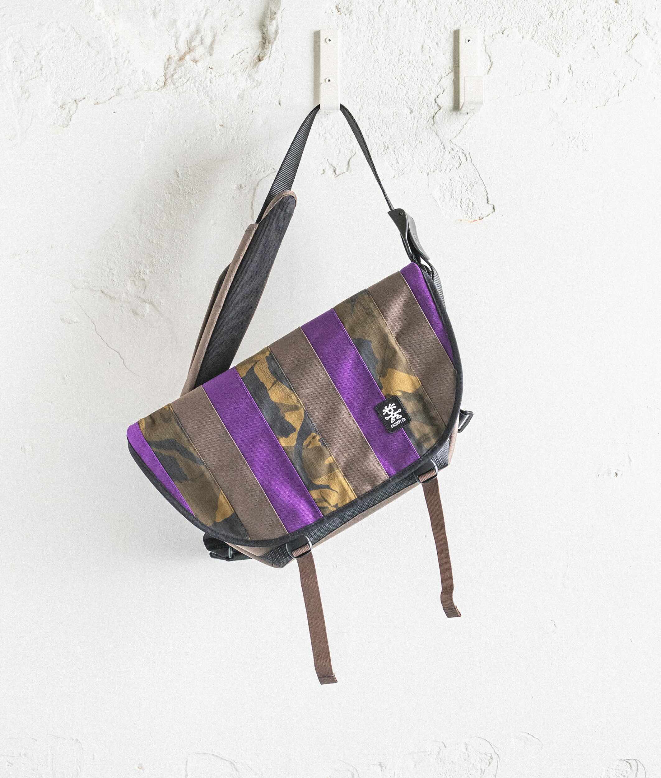 Crumpler Messenger Bags Barney borsa messenger Umarelli con tracolla regolabile
