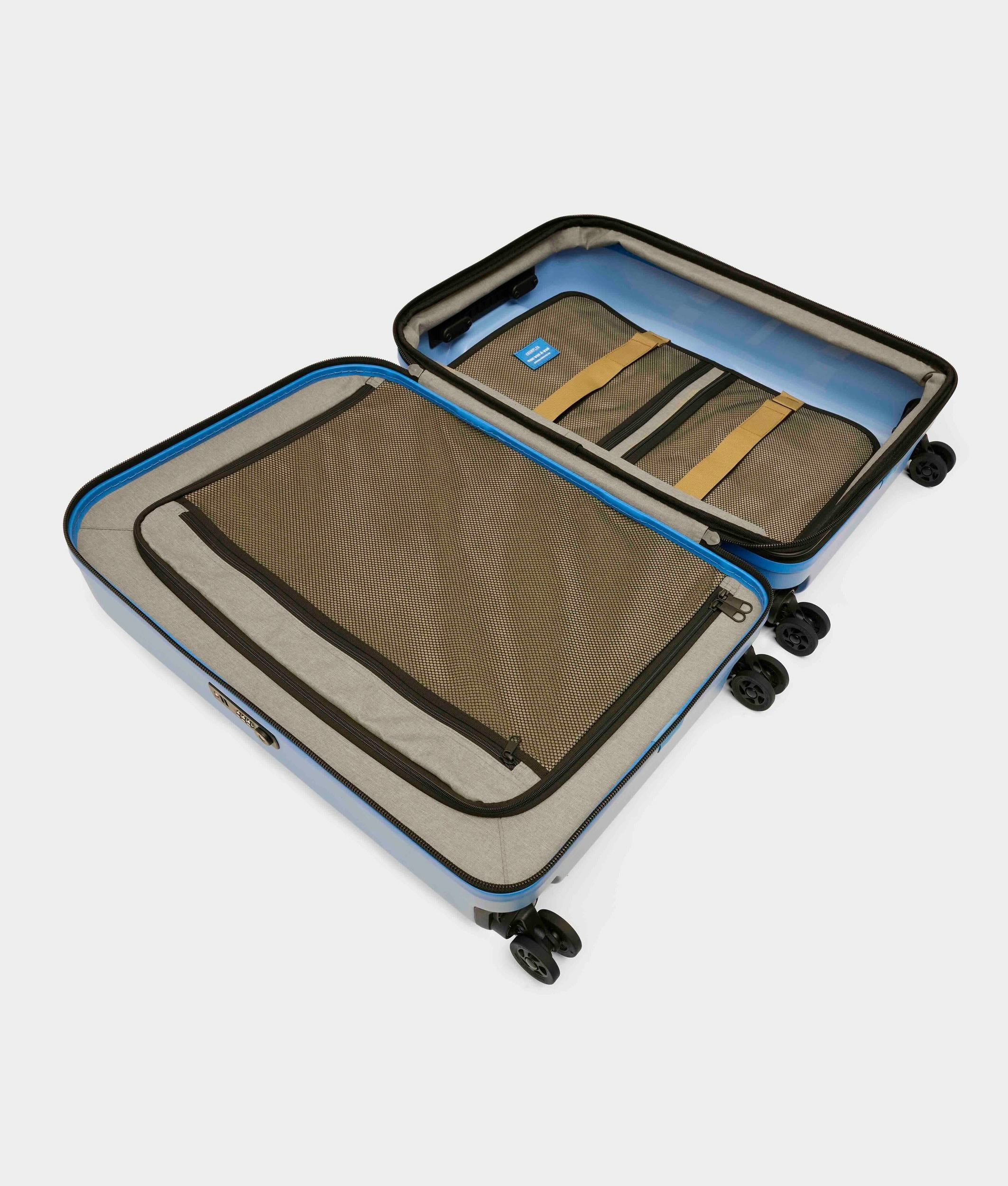 Crumpler Travel Bags, Backpacks & Luggage Vis-À-Vis 68 valigia da stiva Acai con lucchetto TSA
