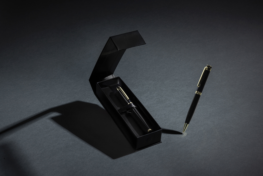 Swiss Peak Ufficio & Scrittura Luca set di penne nero in ottone riciclato