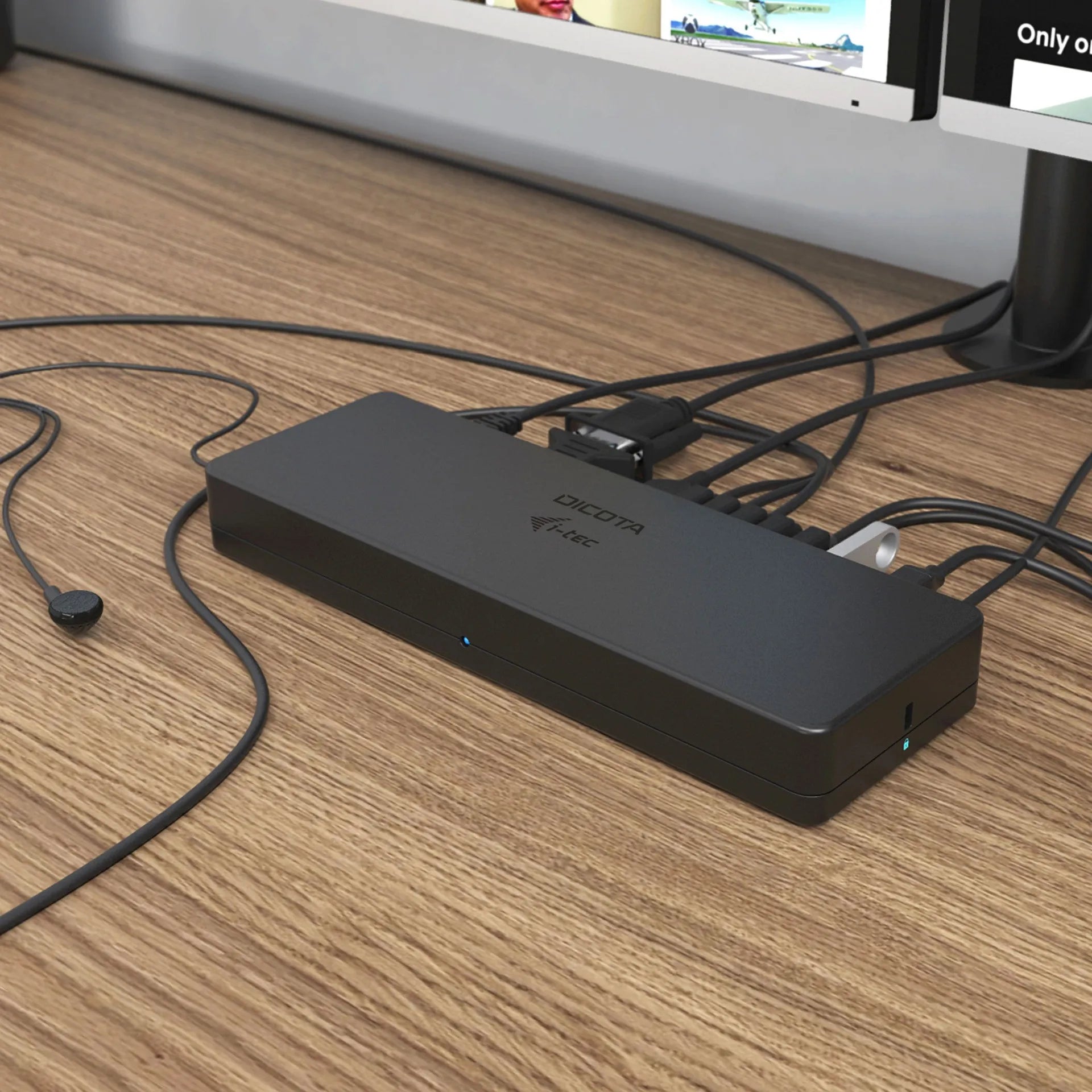 BASE XXO Docking Stations USB-C/USB-A 11-in-1 Docking Station HDMI docking station