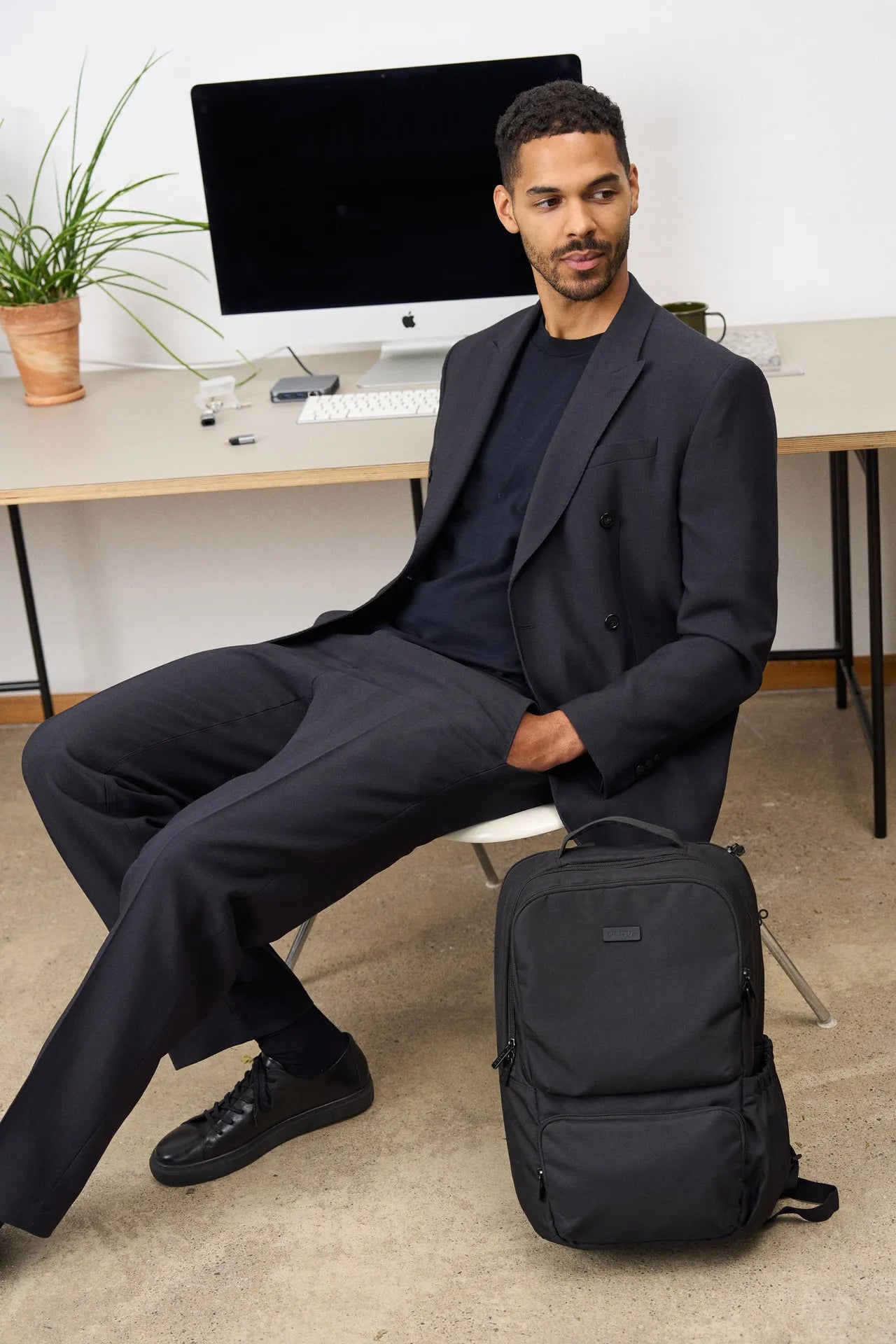BASE XXO Backpacks Backpack COMPANION 13-16 zaino laptop RFID