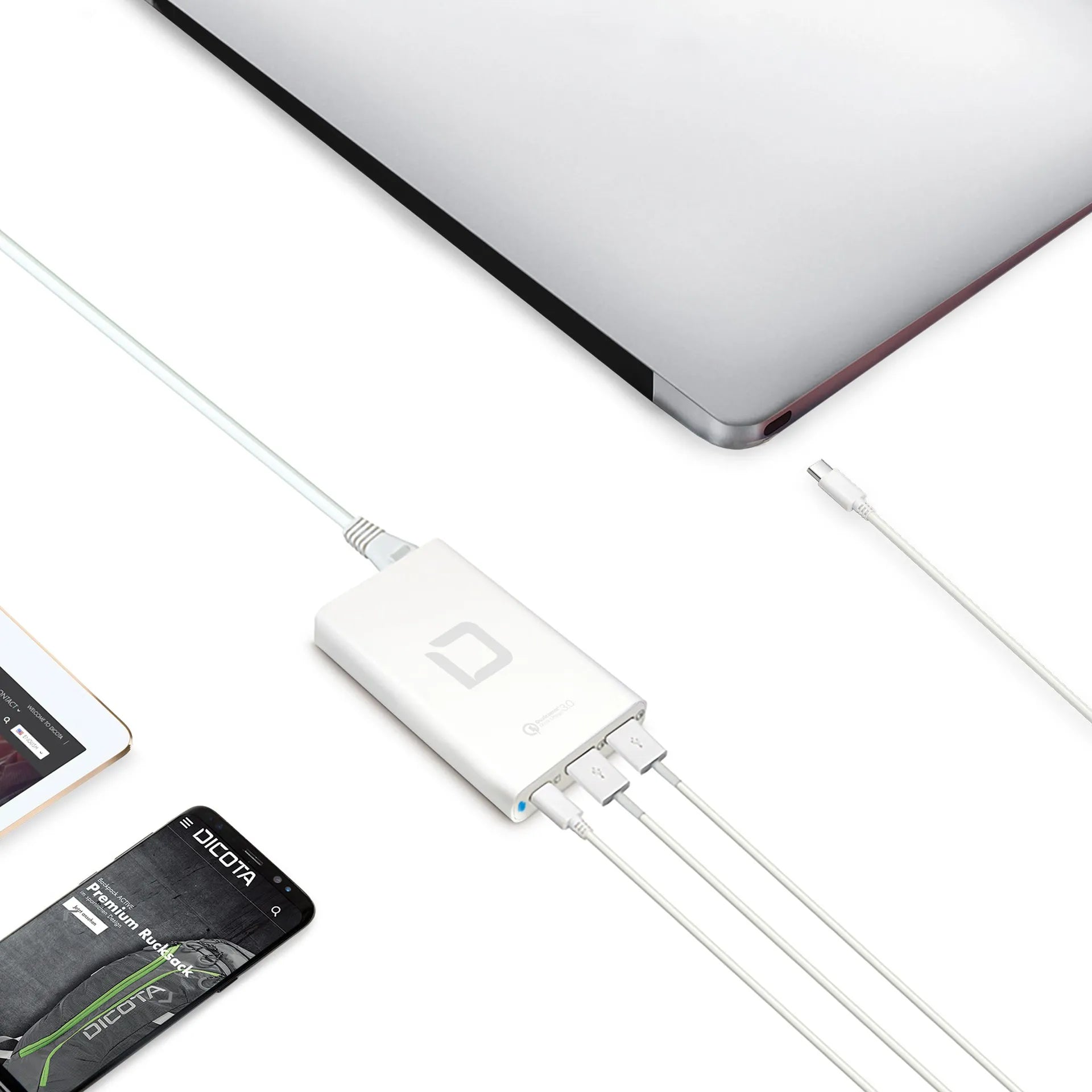 BASE XXO Power & Charging Universal Notebook Charger USB-C (40W) caricatore notebook 40W