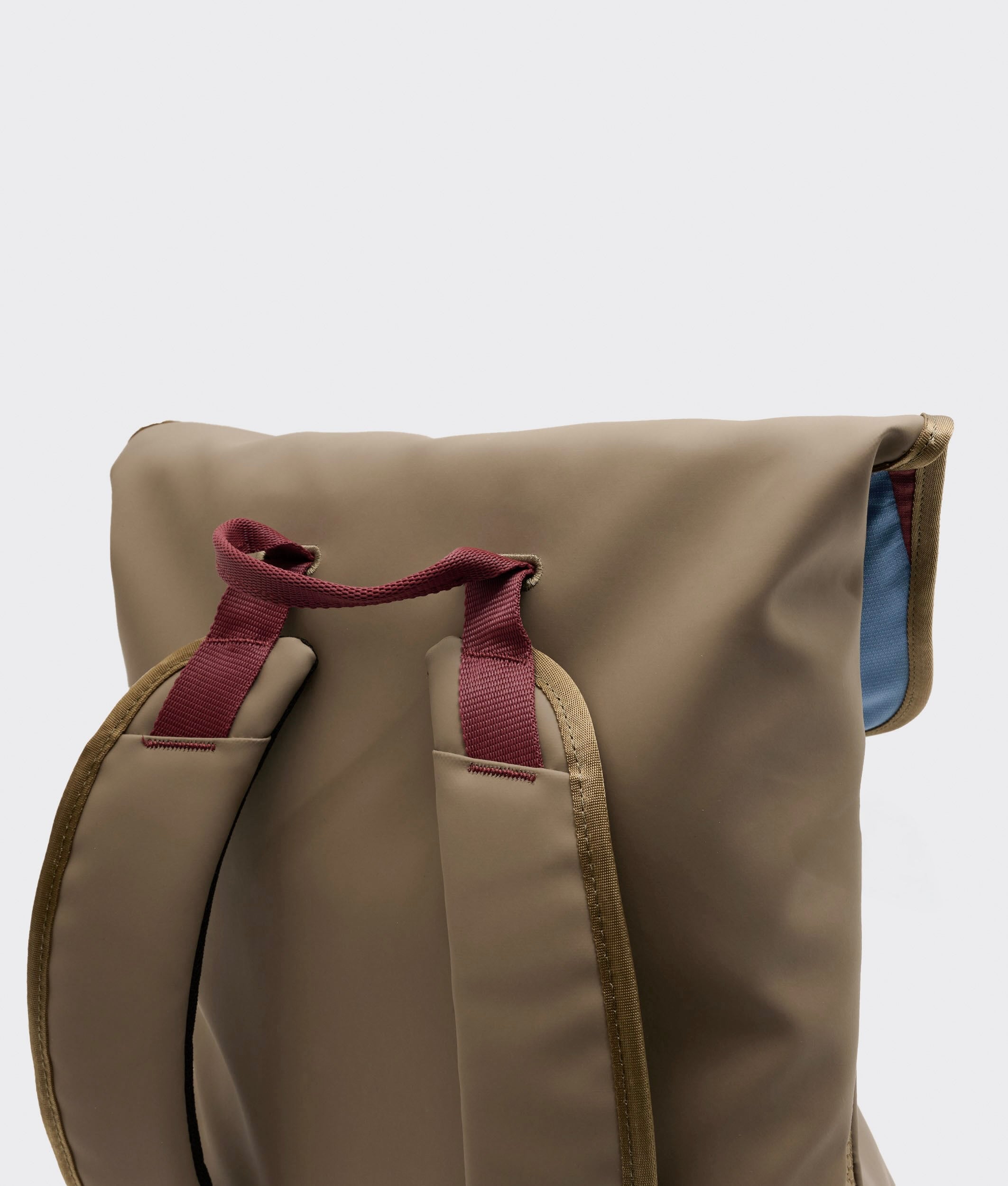 Crumpler Backpacks and Daypacks Ornamental Pond zaino Olive per MacBook 16 pollici