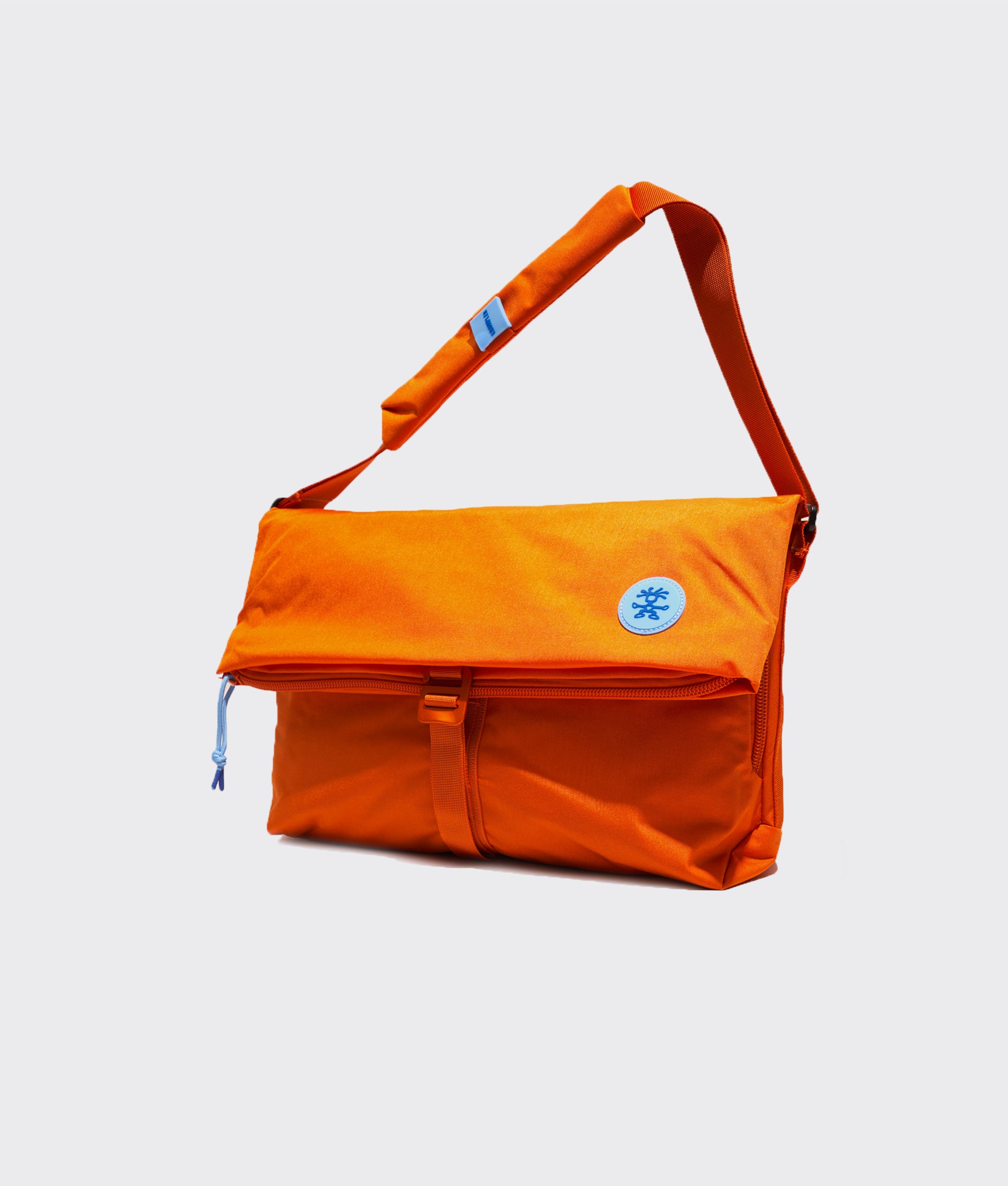 Crumpler Messenger Bags Month On Month borsa messenger Konbu Dusty Blue per laptop 16 pollici