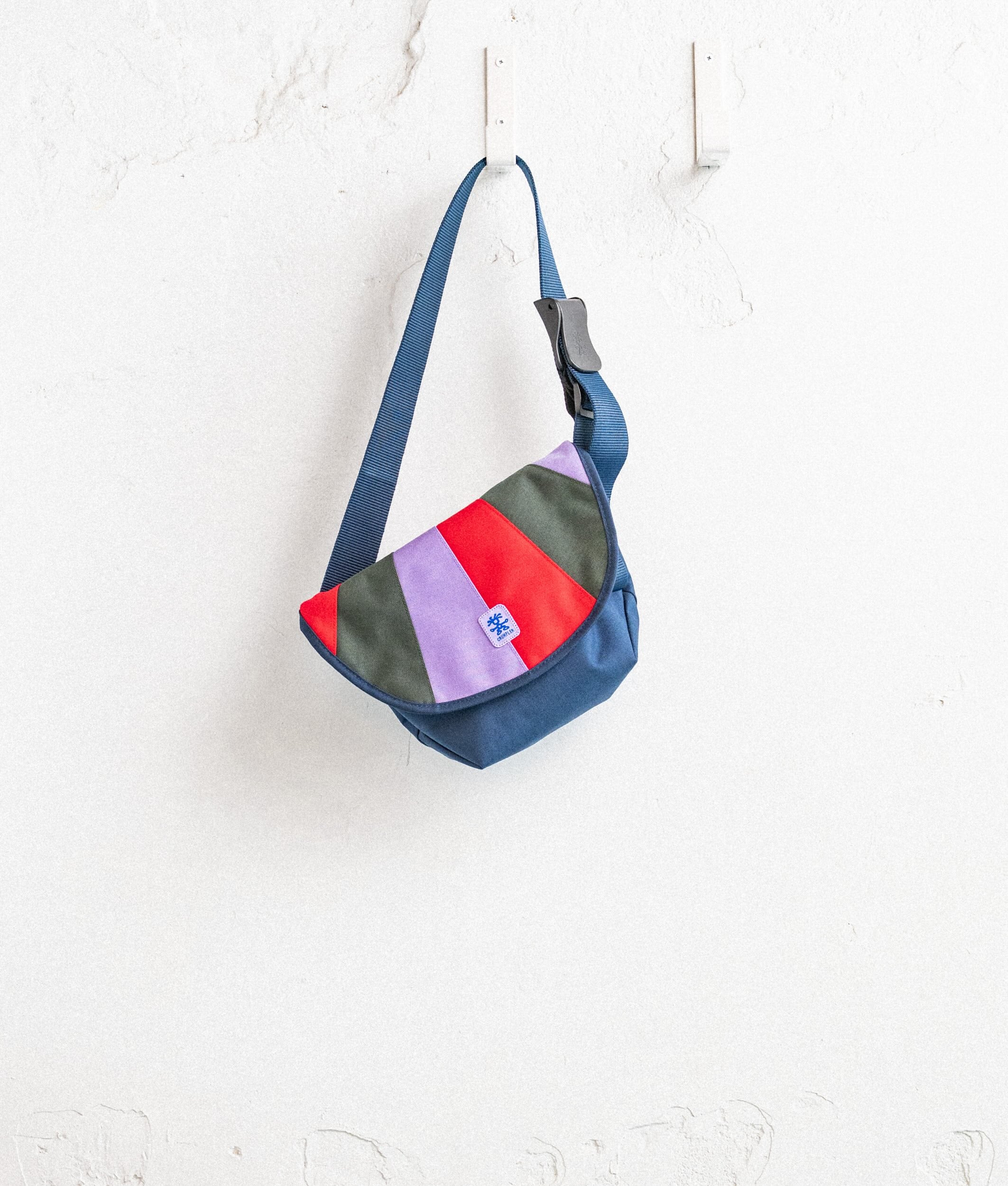 Crumpler Messenger Bags Cahoot borsa messenger Blue Wool con chiusura in velcro