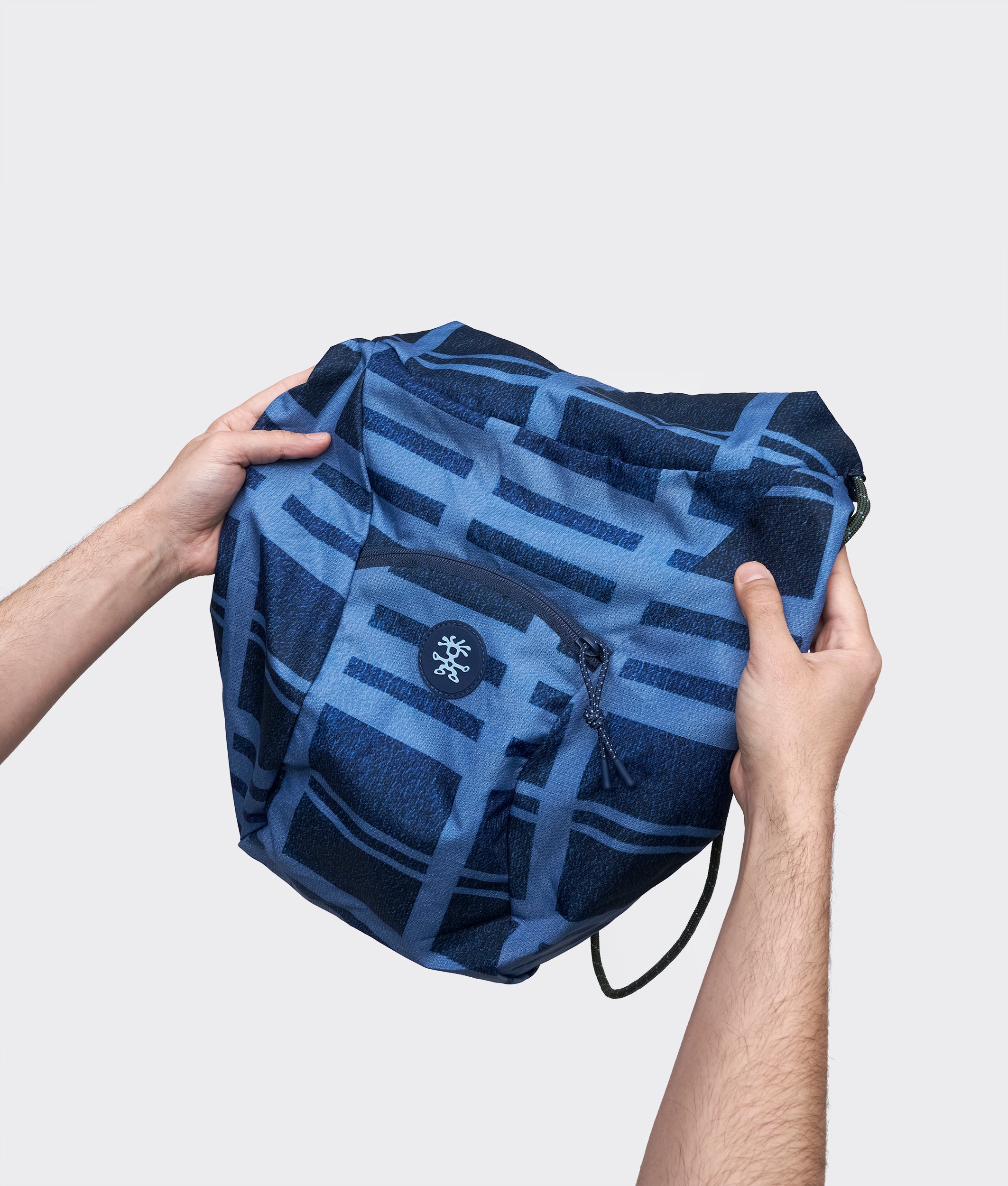 Crumpler Backpacks and Daypacks Squid zaino Sea Blue con tasche esterne