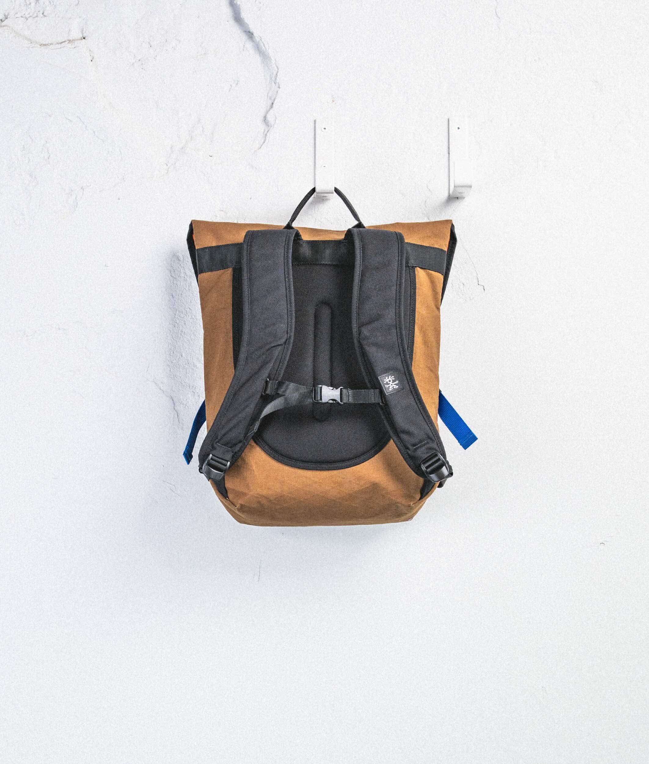 Crumpler Backpacks and Daypacks Seedy Bar zaino X-OAK 16 pollici con tasca laptop