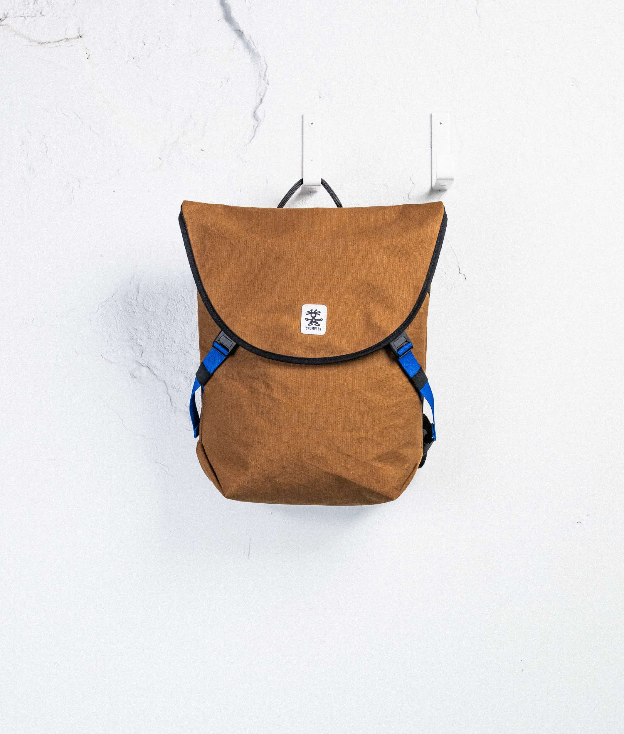 Crumpler Backpacks and Daypacks Seedy Bar zaino X-OAK 16 pollici con tasca laptop
